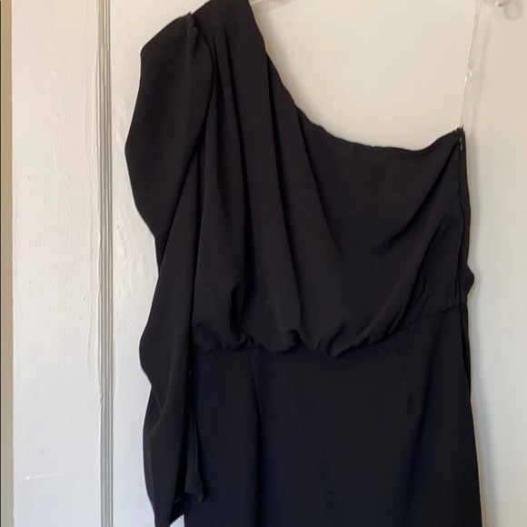 One shoulder little black dress. - Picture 2 of 3